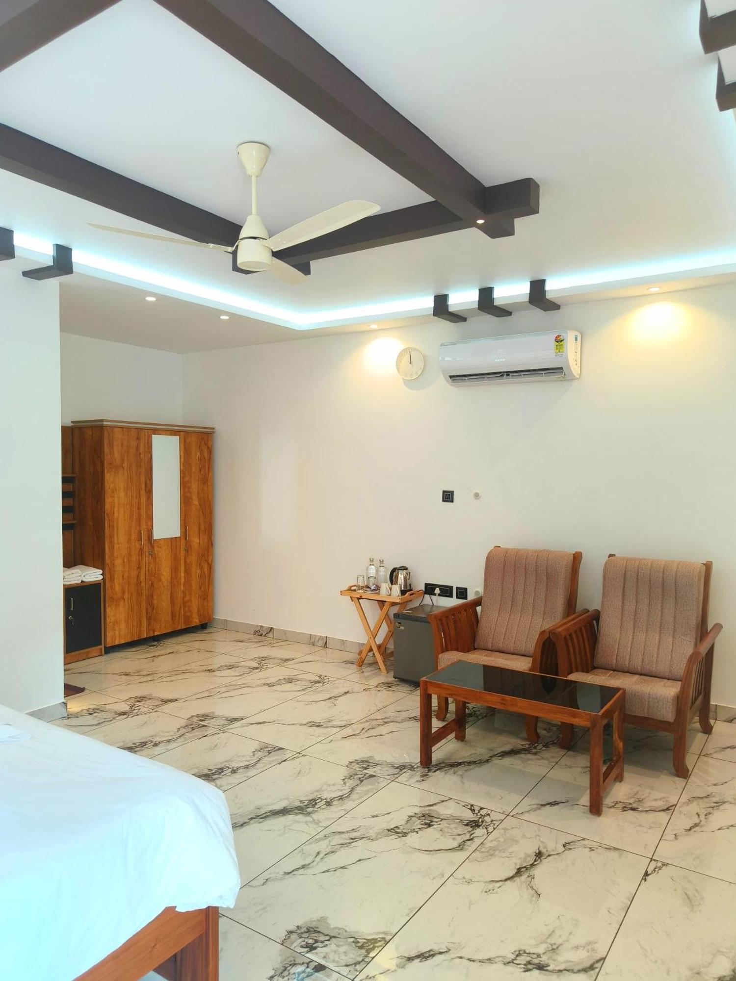 Wavealokam Beach Retreat Varkala Exterior foto